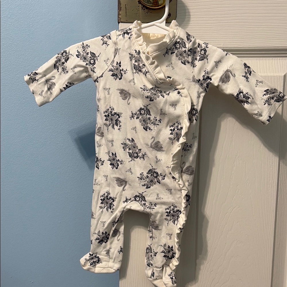 NWOT Janie and Jack Newborn Onesie